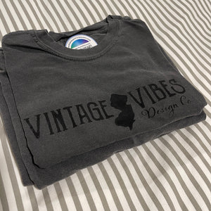 T-shirt - Vintage Vibes Logo